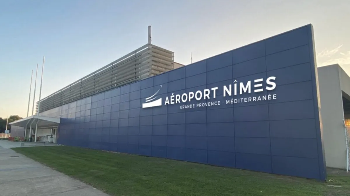 Airport Nîmes Airport — exterior view